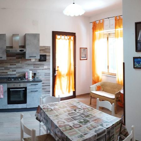 Casa Vacanze"Il Bouganville" Carbonia Eksteriør bilde